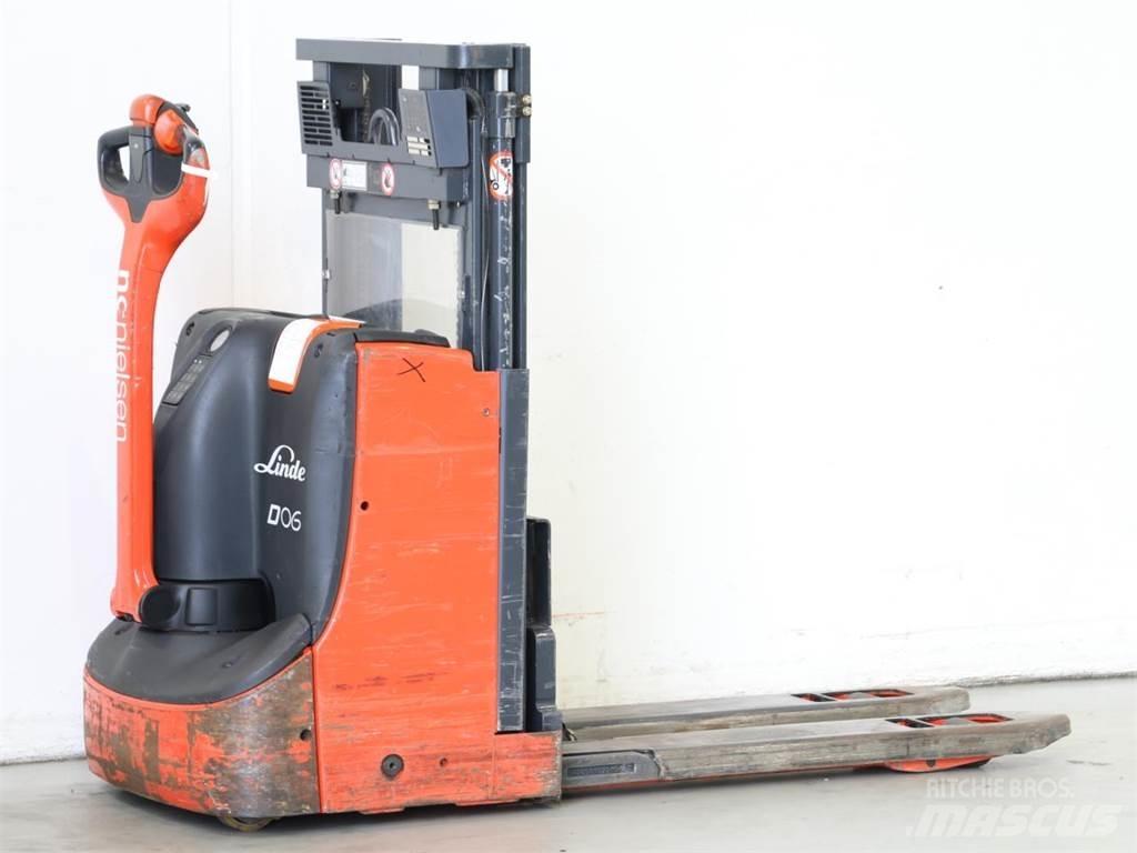 Linde D06/1160 Gerbeur accompagnant