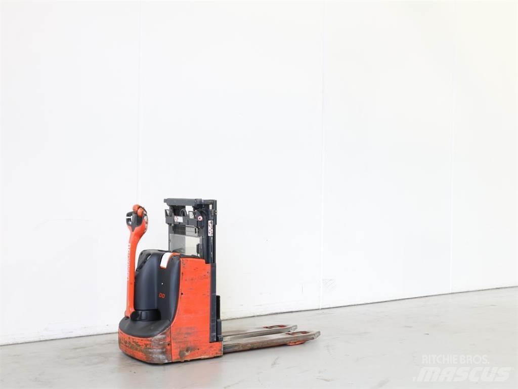 Linde D08/1160 Gerbeur accompagnant
