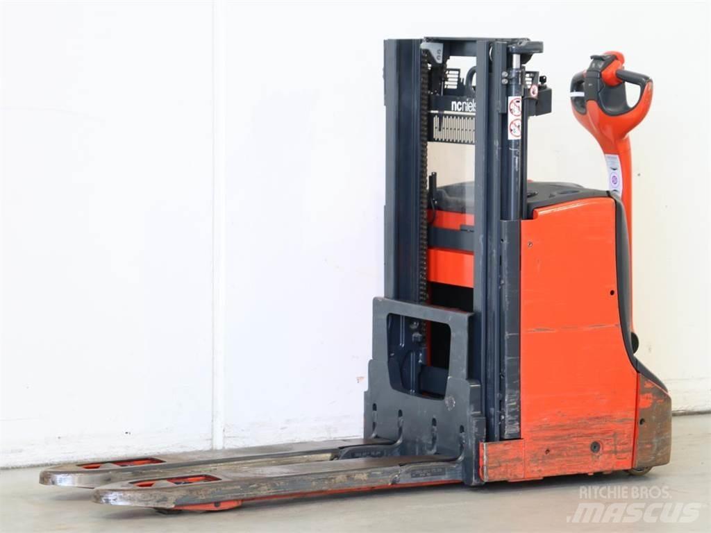 Linde D08/1160 Gerbeur accompagnant