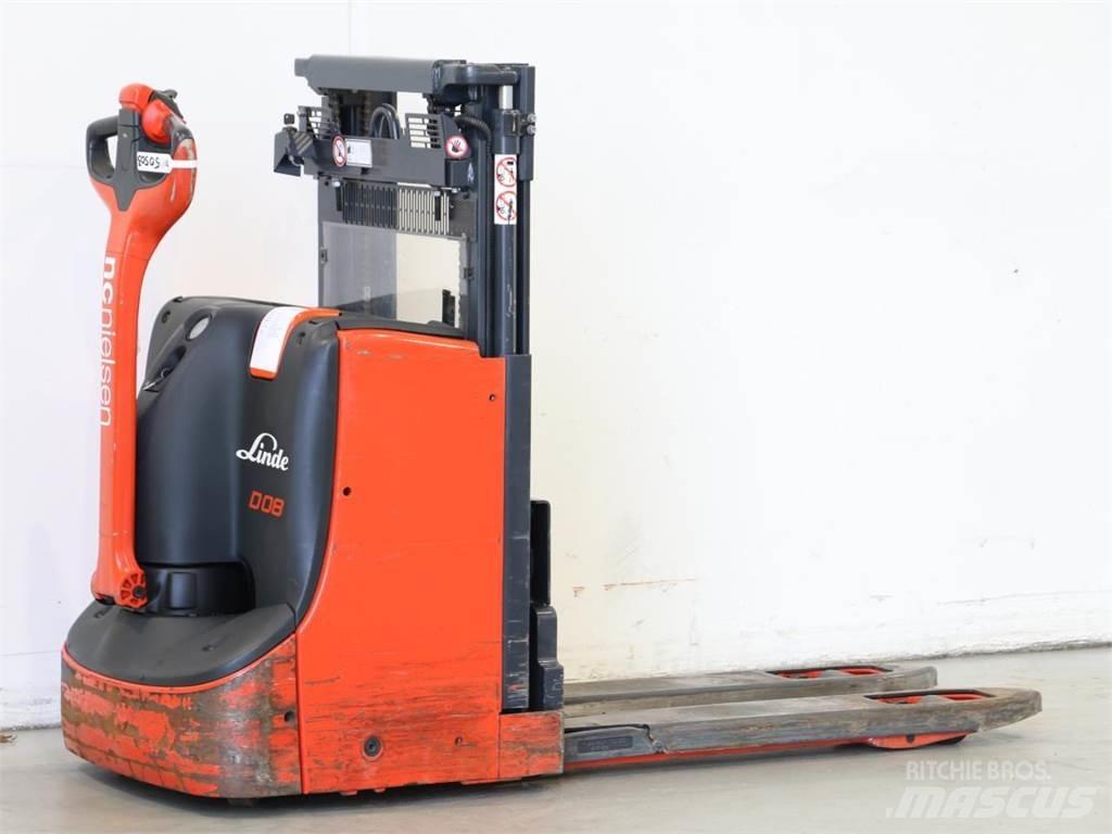 Linde D08/1160 Gerbeur accompagnant