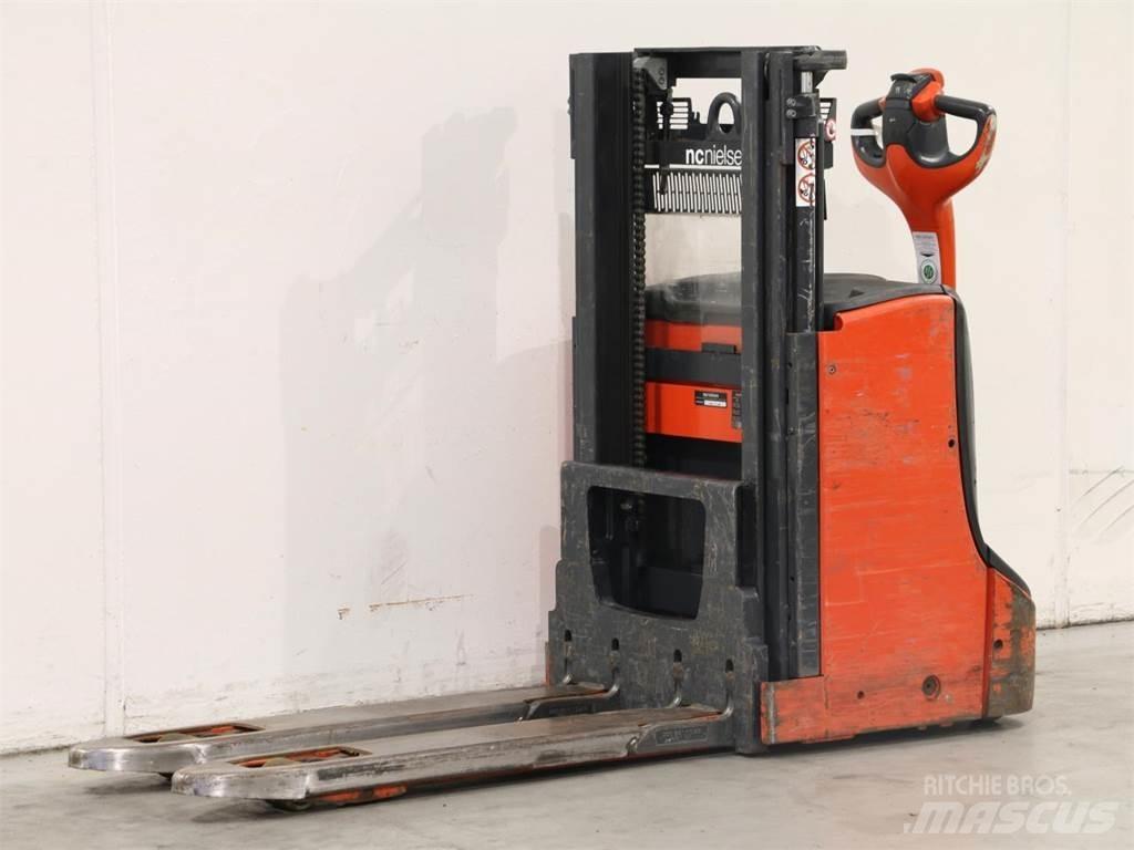 Linde D08/1160 Gerbeur accompagnant