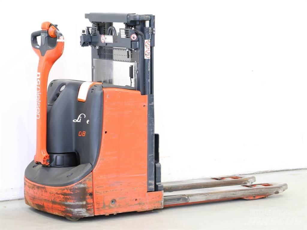 Linde D08/1160-00 Gerbeur accompagnant