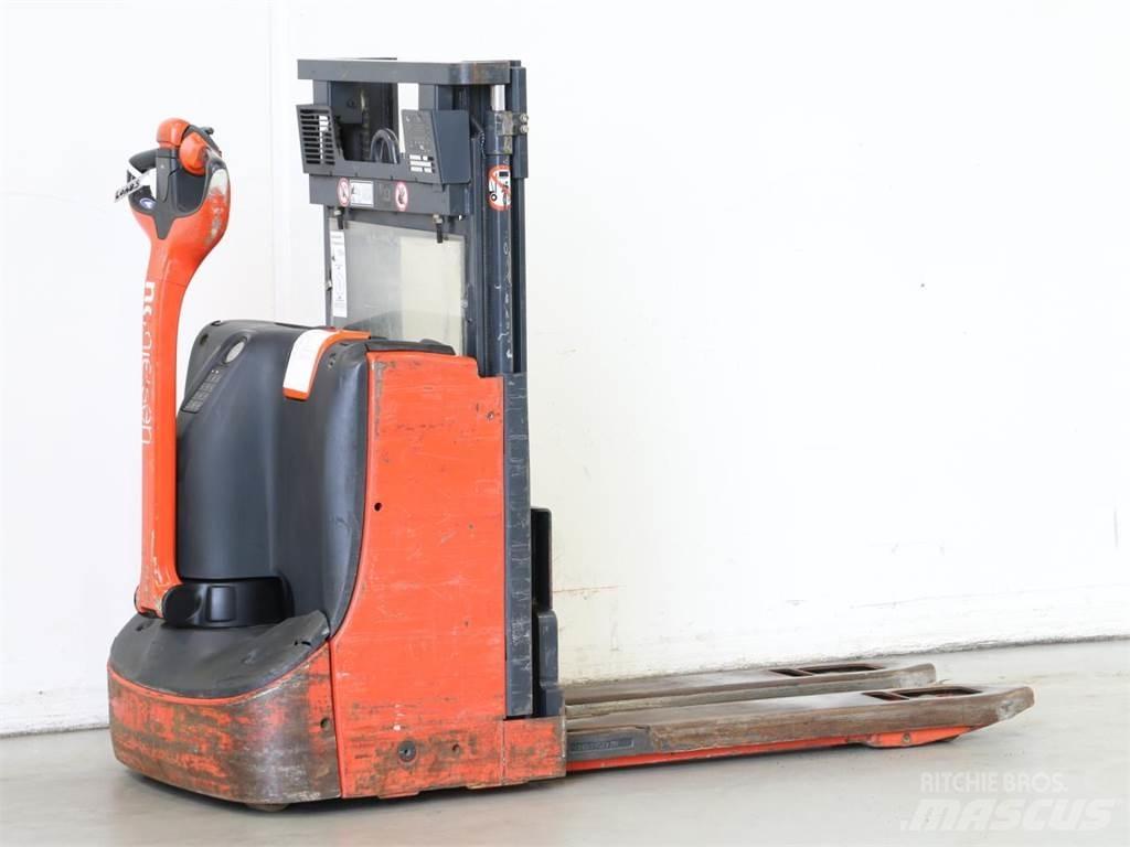 Linde D08/1160-00 Gerbeur accompagnant