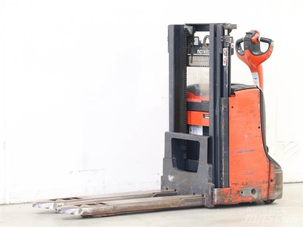 Linde D08/1160-00 Gerbeur accompagnant