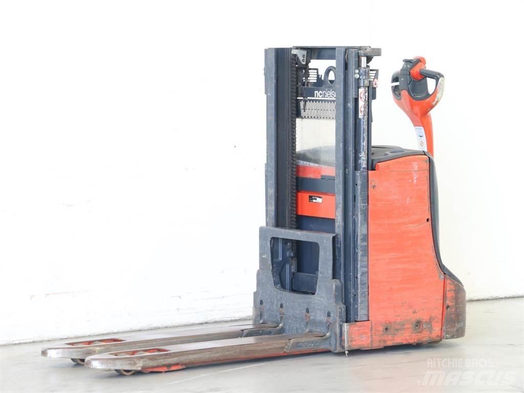 Linde D08/1160-00 Gerbeur accompagnant