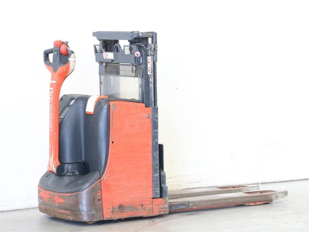 Linde D08/1160-00 Gerbeur accompagnant