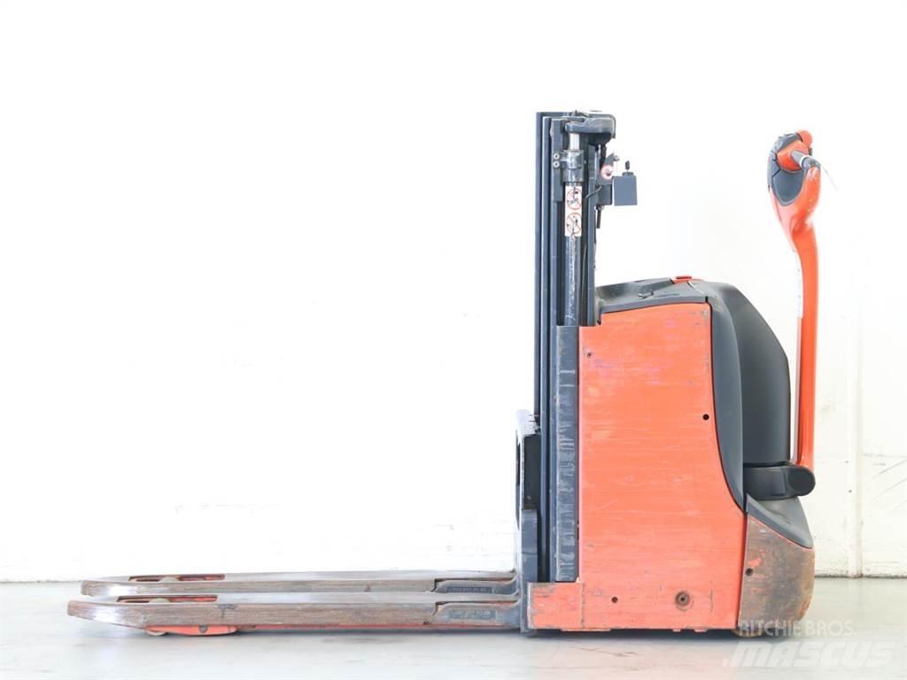 Linde D08/1160-00 Gerbeur accompagnant