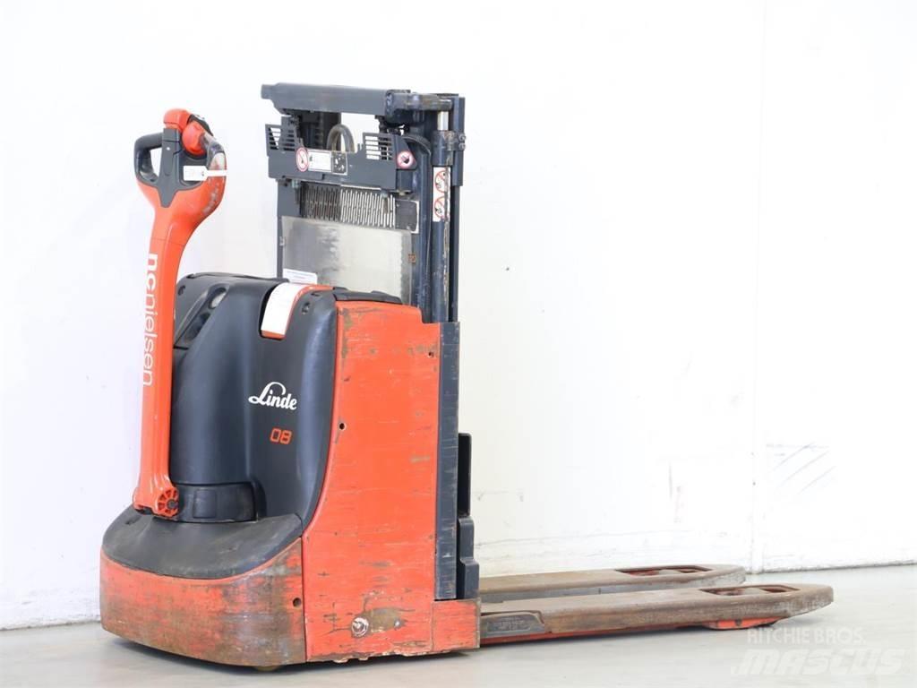 Linde D08/1160-01 Gerbeur accompagnant