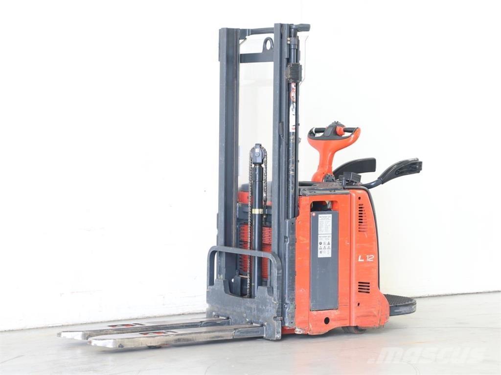 Linde L12AP/133 Gerbeur accompagnant