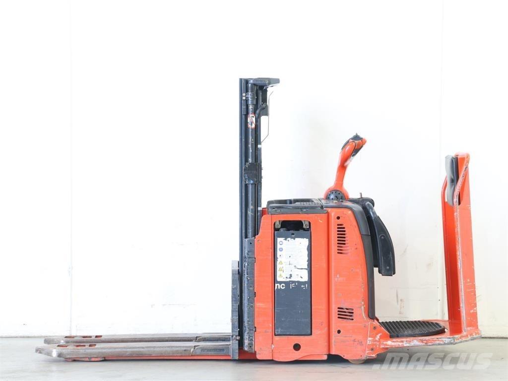 Linde L12LAP/133 Gerbeur accompagnant