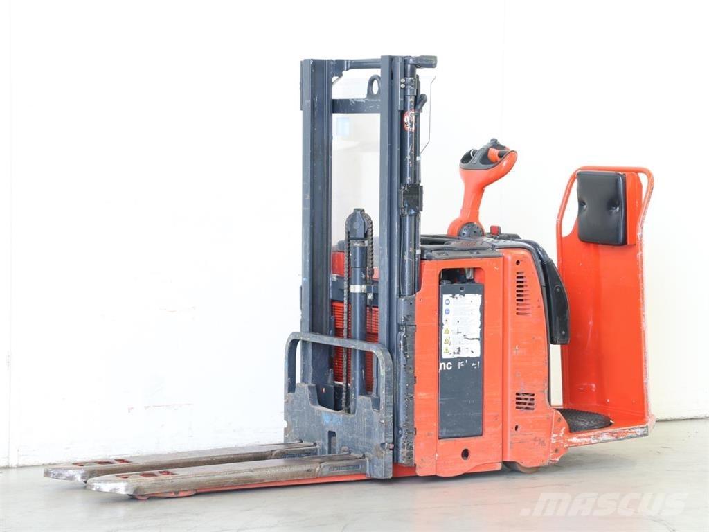 Linde L12LAP/133 Gerbeur accompagnant