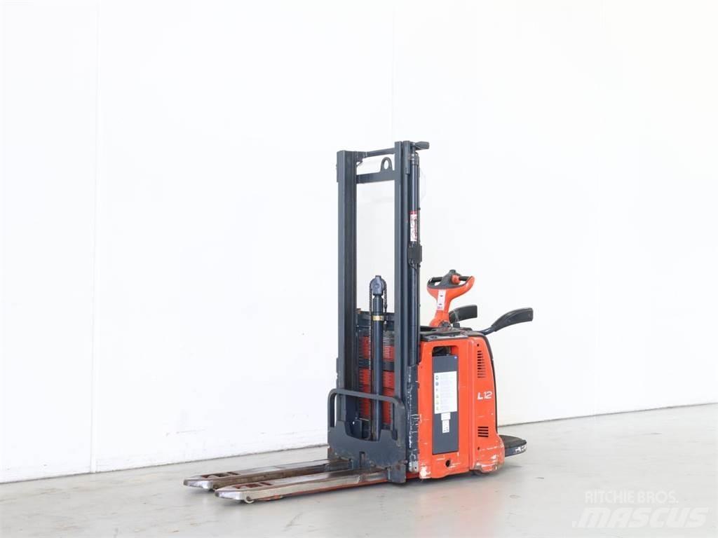 Linde L12LAP/133 Gerbeur accompagnant