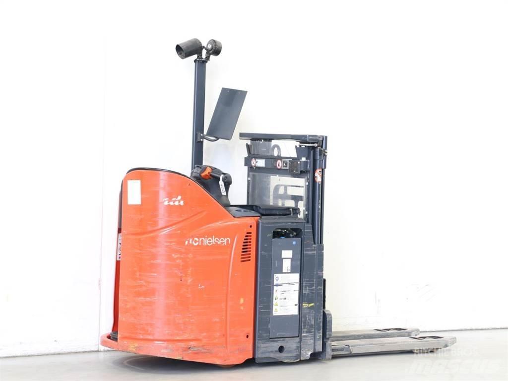 Linde L12LSP/133 Gerbeur accompagnant