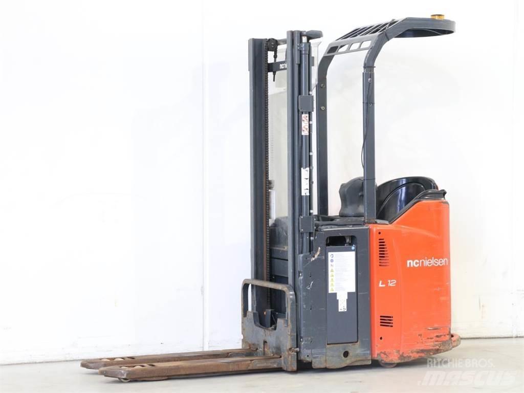 Linde L12LSP/133 Gerbeur accompagnant