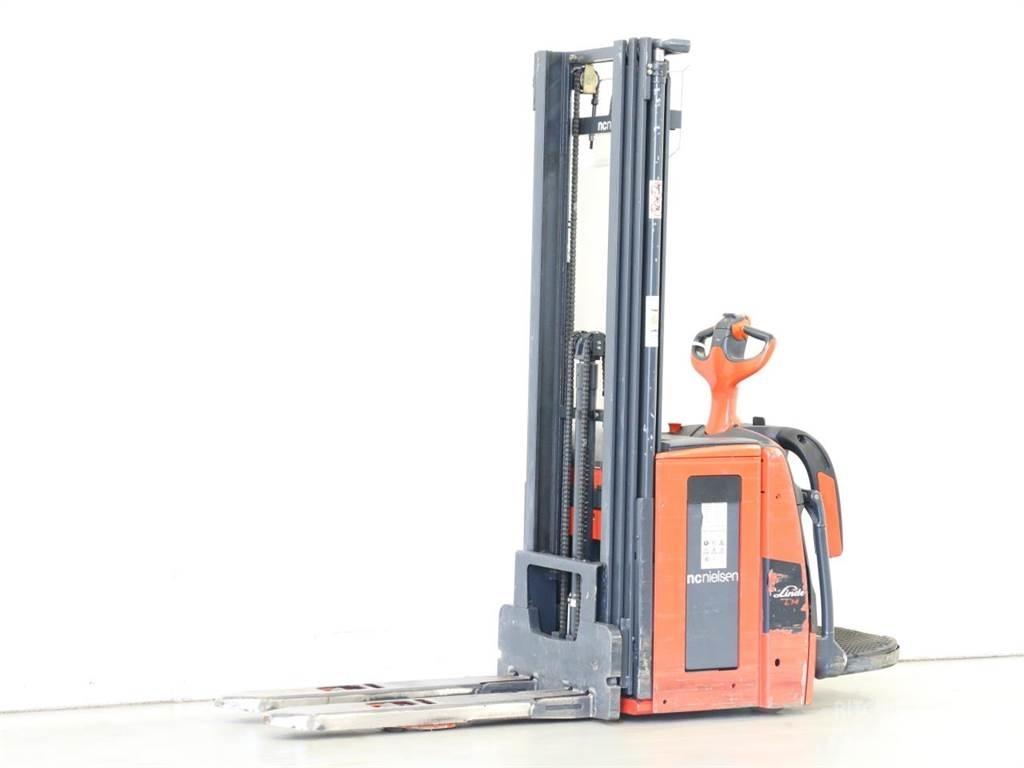 Linde L14AP/1173 Gerbeur accompagnant