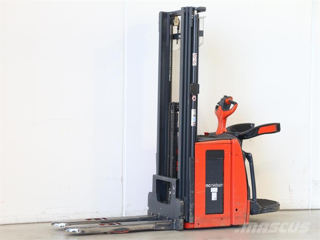 Linde L14AP/1173 Gerbeur accompagnant