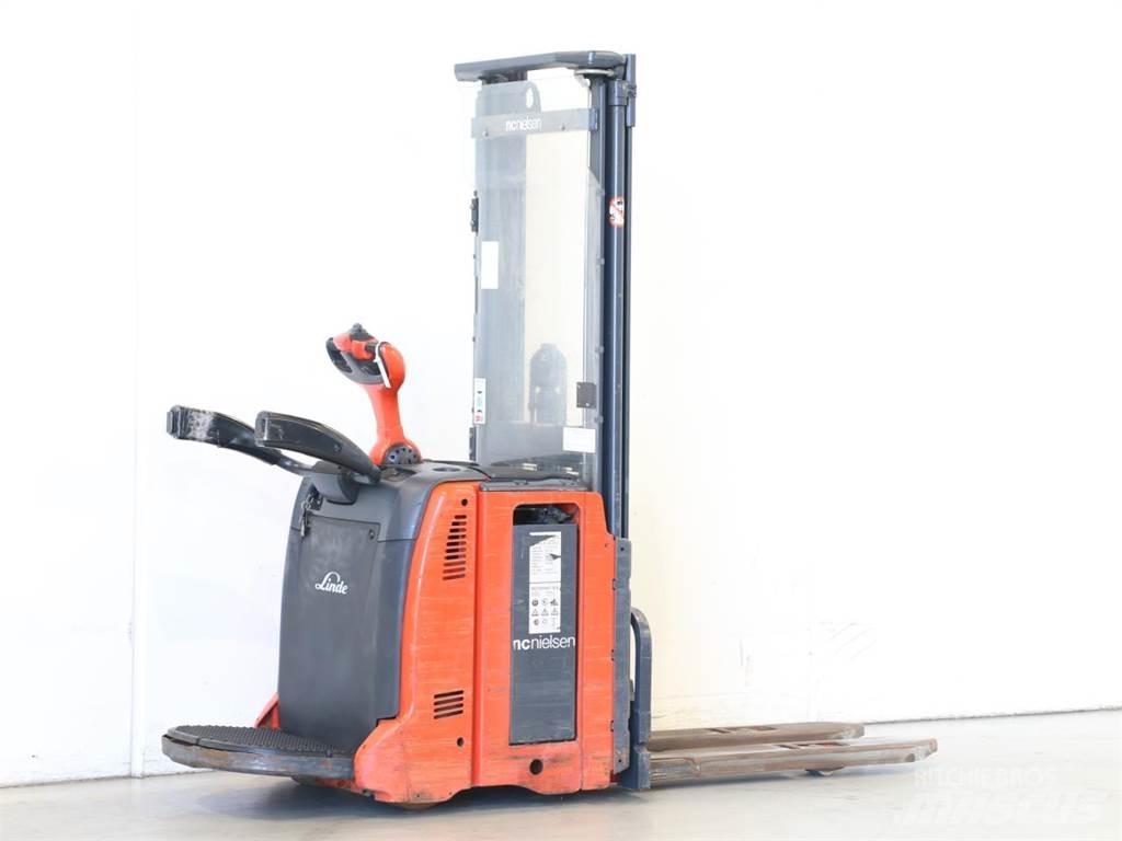 Linde L14AP/133 Gerbeur accompagnant