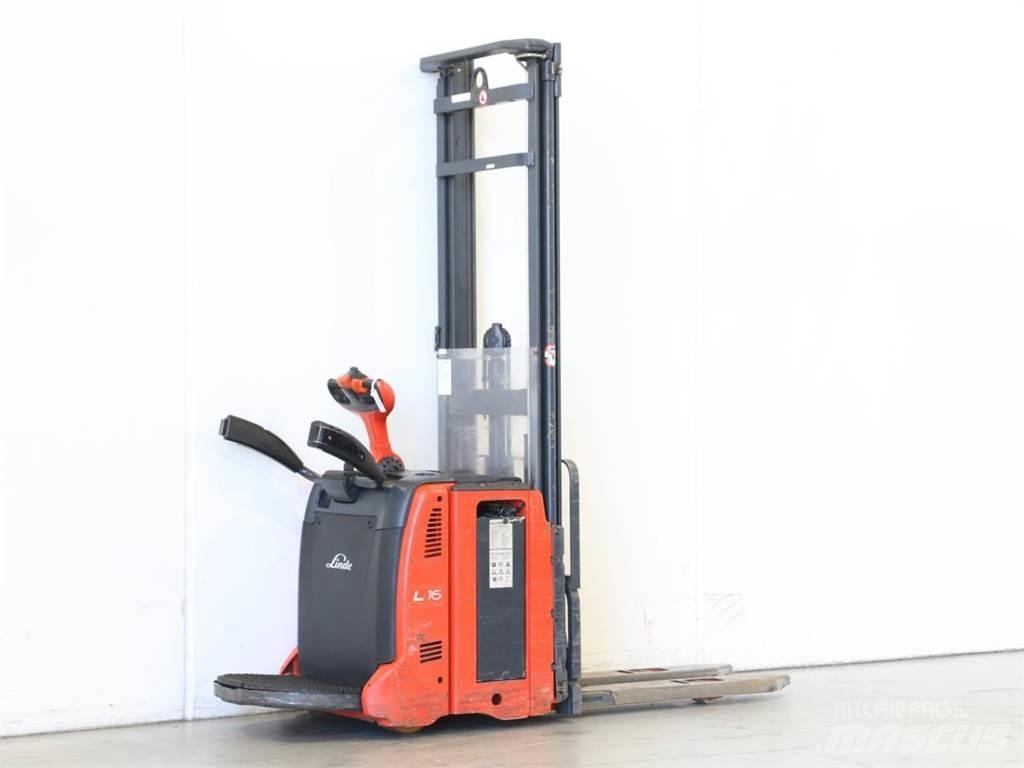 Linde L14AP/133 Gerbeur accompagnant