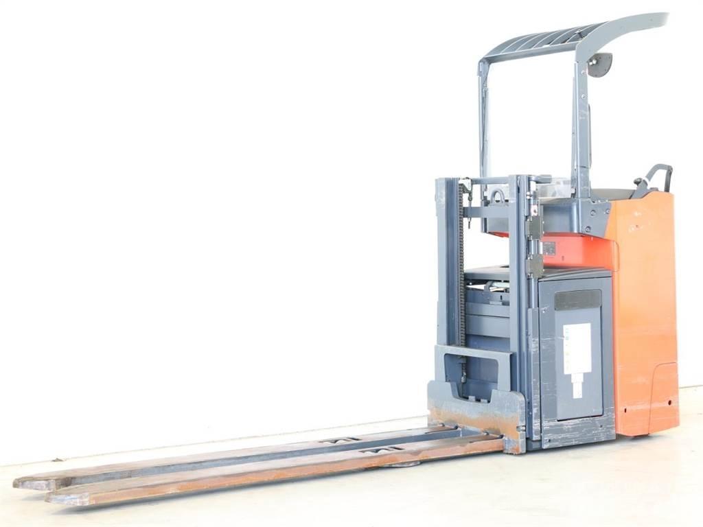 Linde L14R/1174 Gerbeur accompagnant