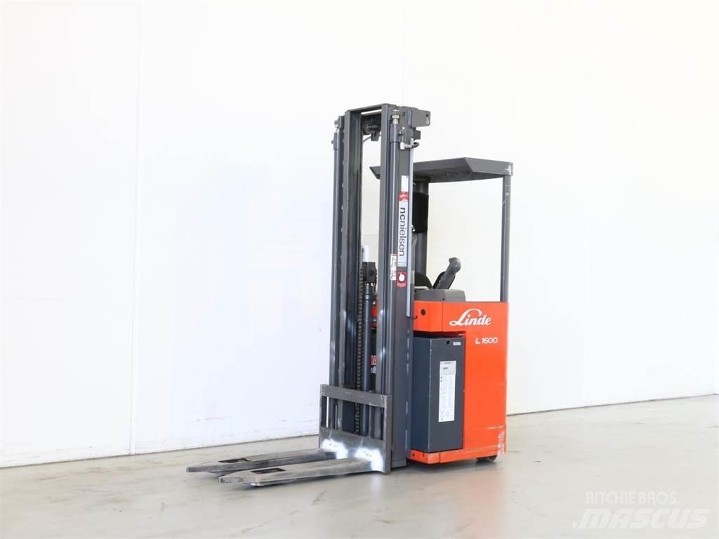 Linde L1600R TTFY Gerbeur accompagnant