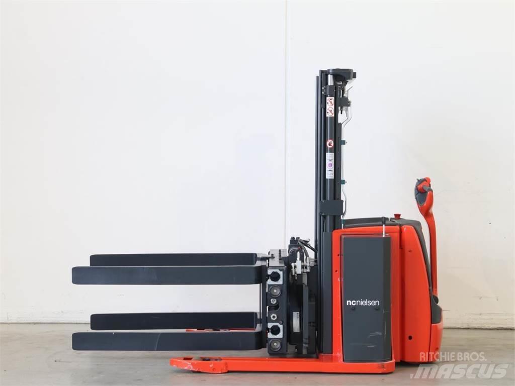 Linde L20/1173-01 Gerbeur accompagnant