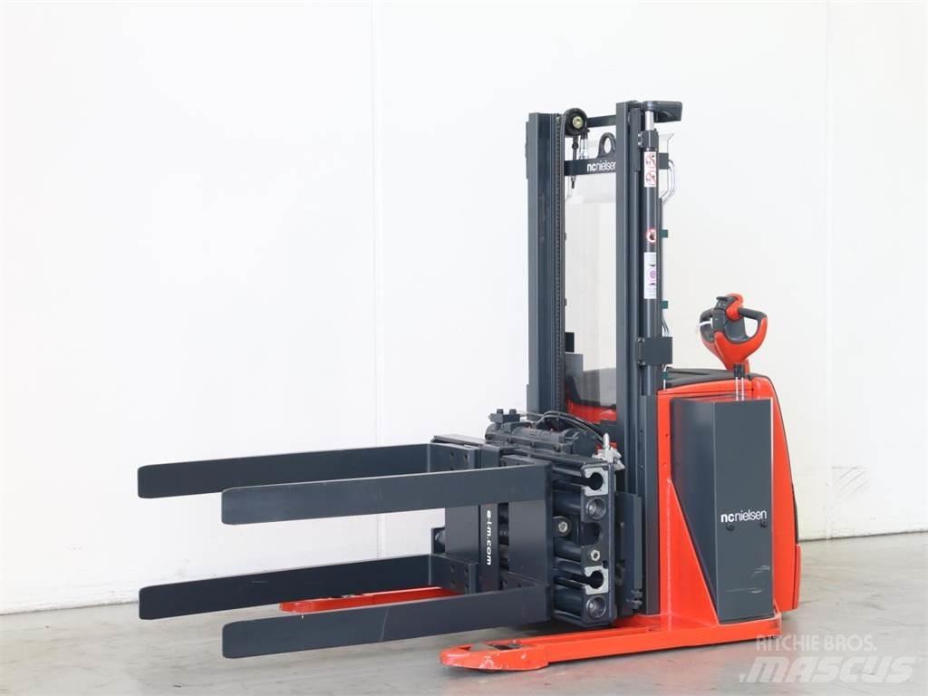 Linde L20/1173-01 Gerbeur accompagnant