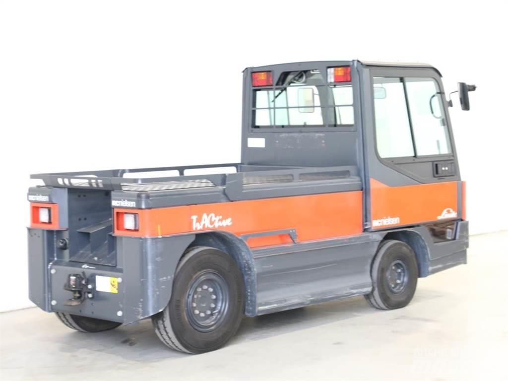 Linde P250/127 Chariot remorqueur