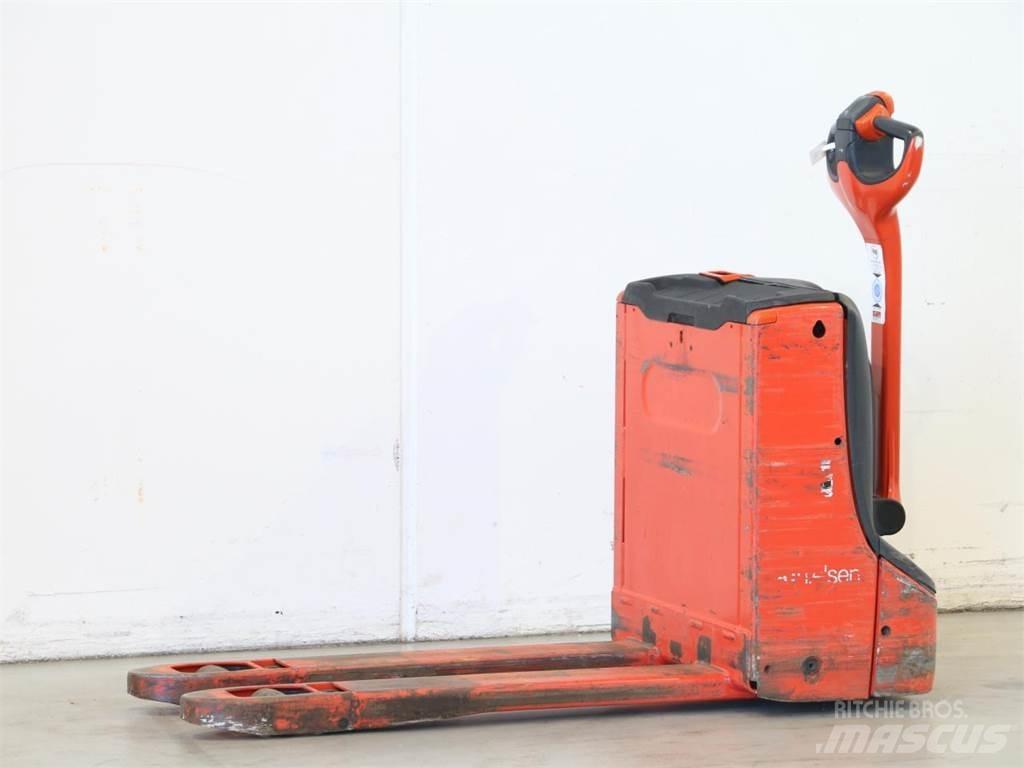 Linde T16/1152 Gerbeur accompagnant
