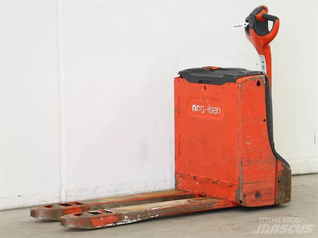 Linde T16/1152 Gerbeur accompagnant