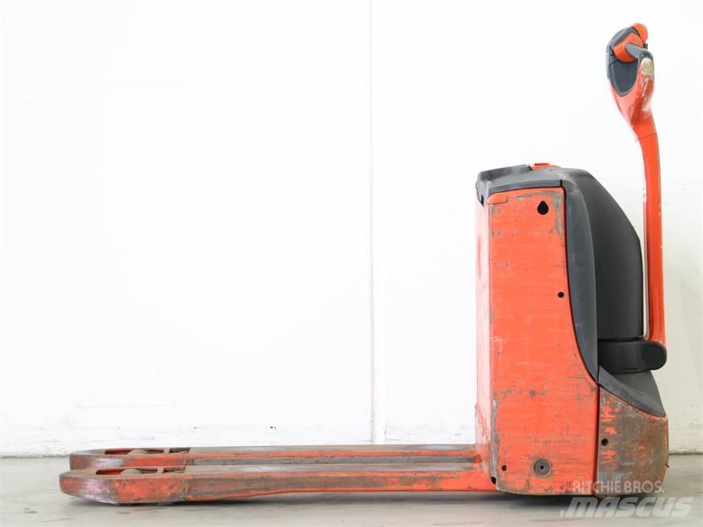 Linde T16/1152 Gerbeur accompagnant
