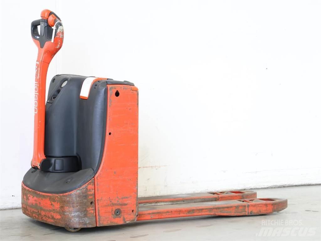 Linde T16/1152 Gerbeur accompagnant