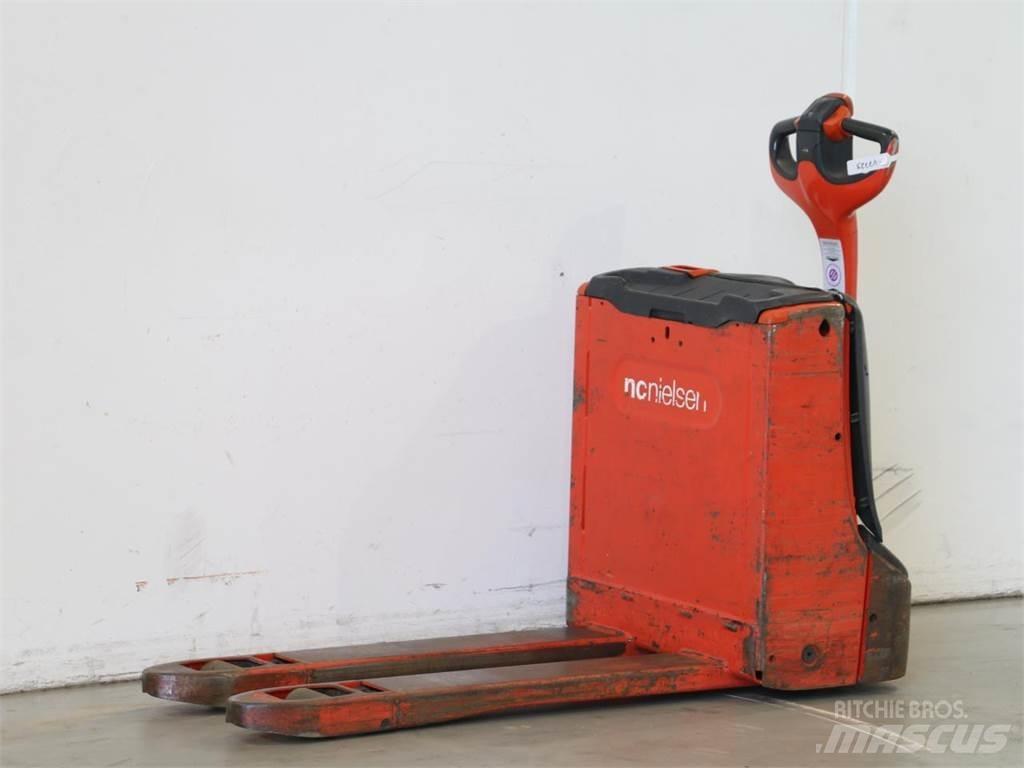 Linde T16/1152 Gerbeur accompagnant