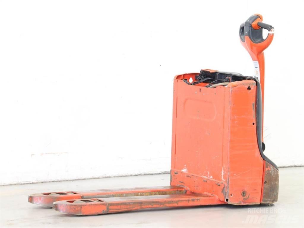Linde T16/1152 Gerbeur accompagnant