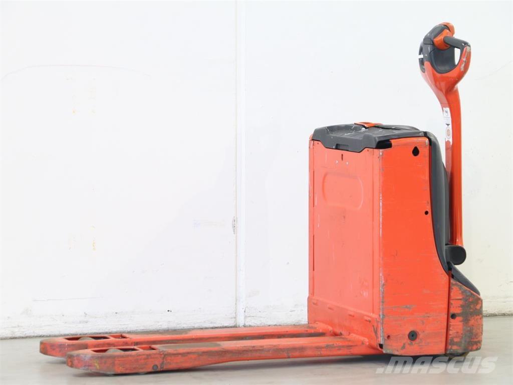 Linde T16/1152 Gerbeur accompagnant