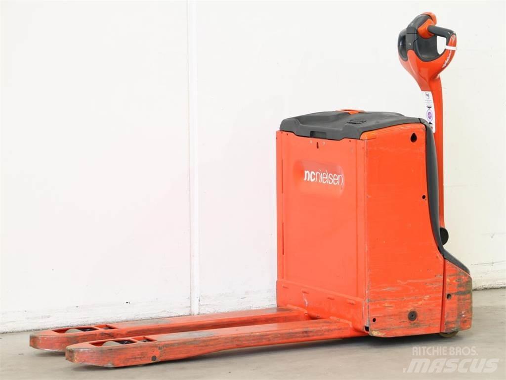 Linde T16/1152 Gerbeur accompagnant