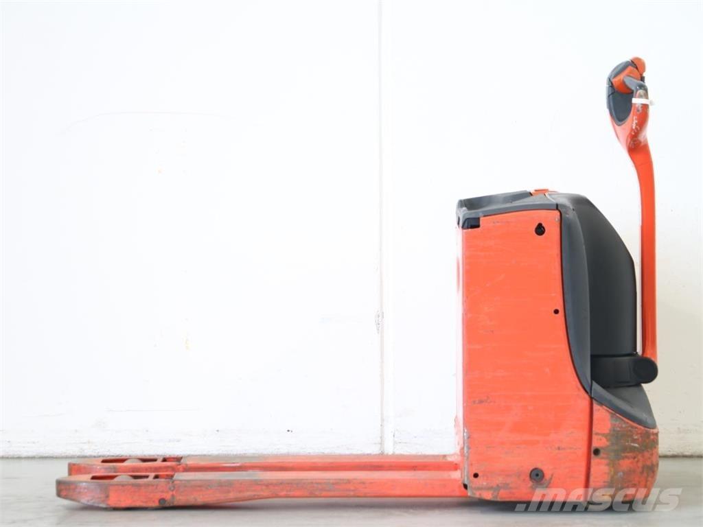 Linde T16/1152 Gerbeur accompagnant