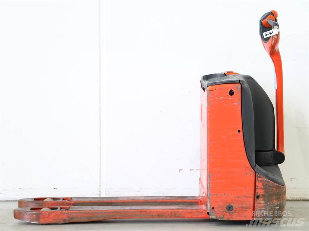 Linde T16/1152 Gerbeur accompagnant