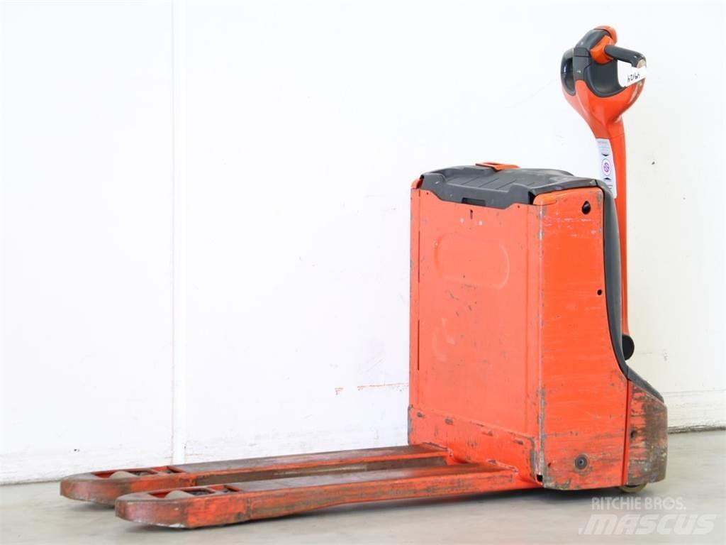 Linde T16/1152 Gerbeur accompagnant