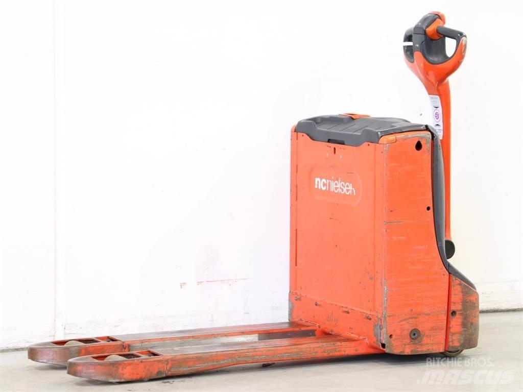 Linde T16/1152 Gerbeur accompagnant