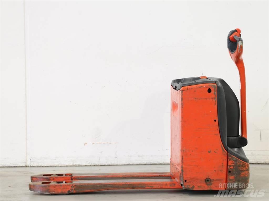 Linde T16/1152 Gerbeur accompagnant