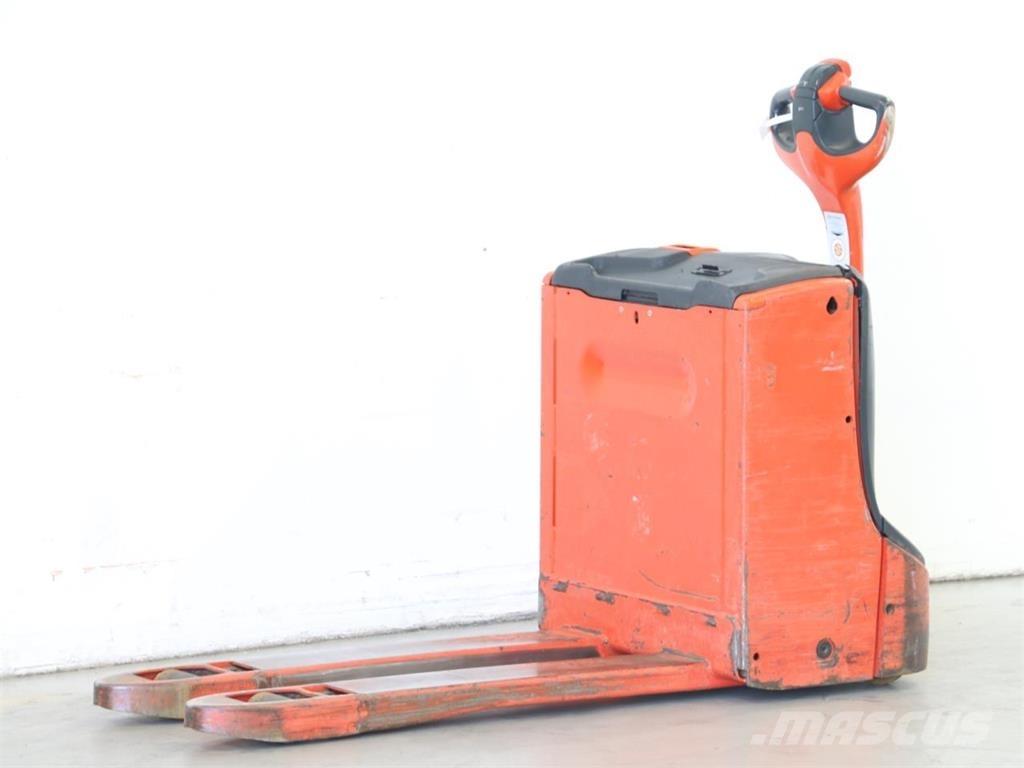 Linde T16/1152 Gerbeur accompagnant