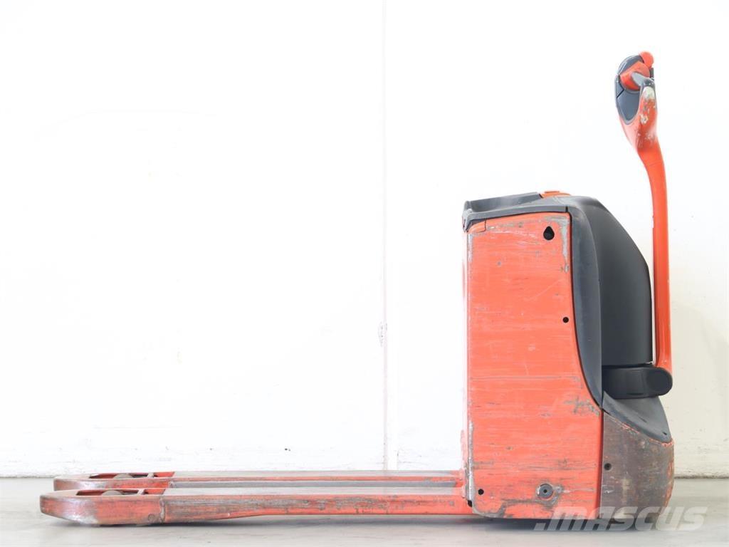 Linde T16/1152 Gerbeur accompagnant