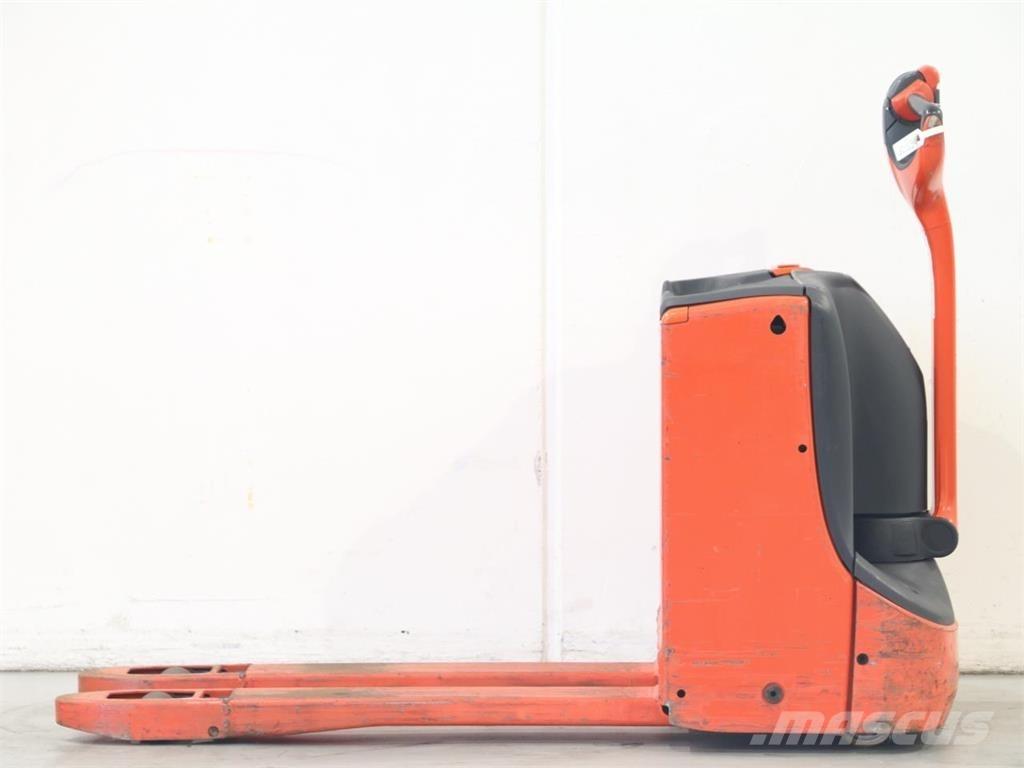 Linde T16/1152 Gerbeur accompagnant