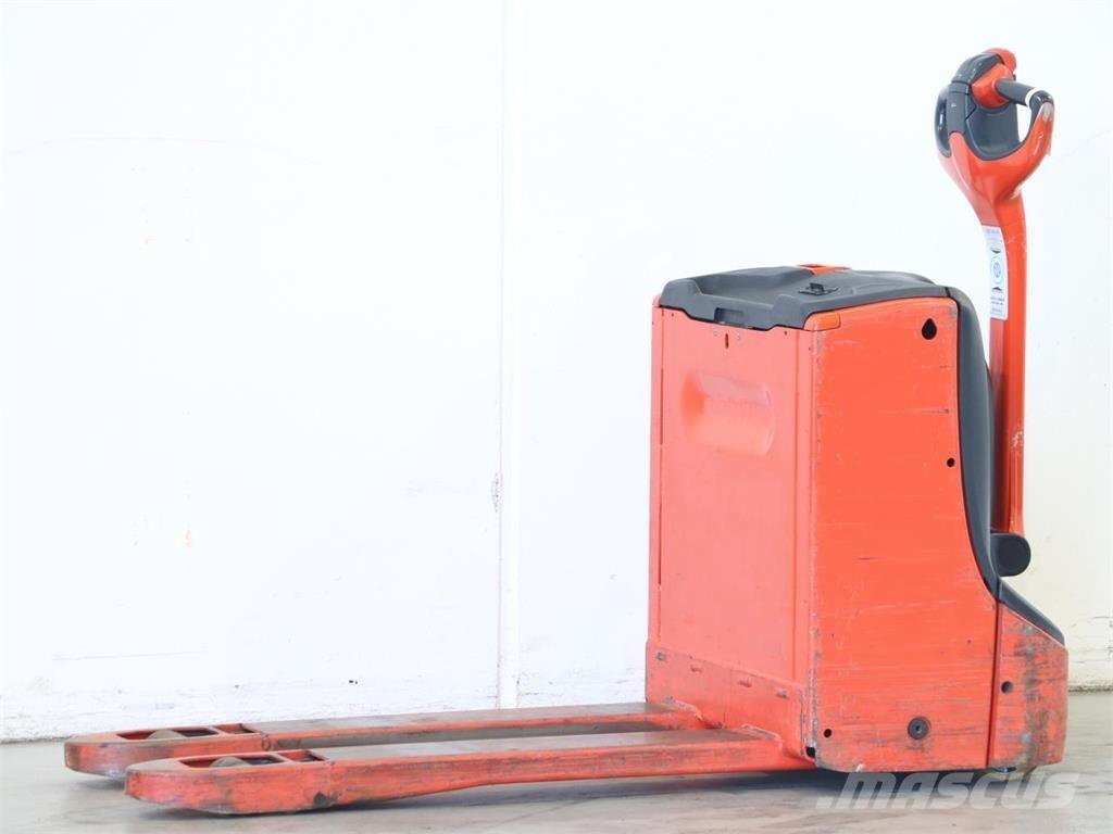 Linde T16/1152 Gerbeur accompagnant