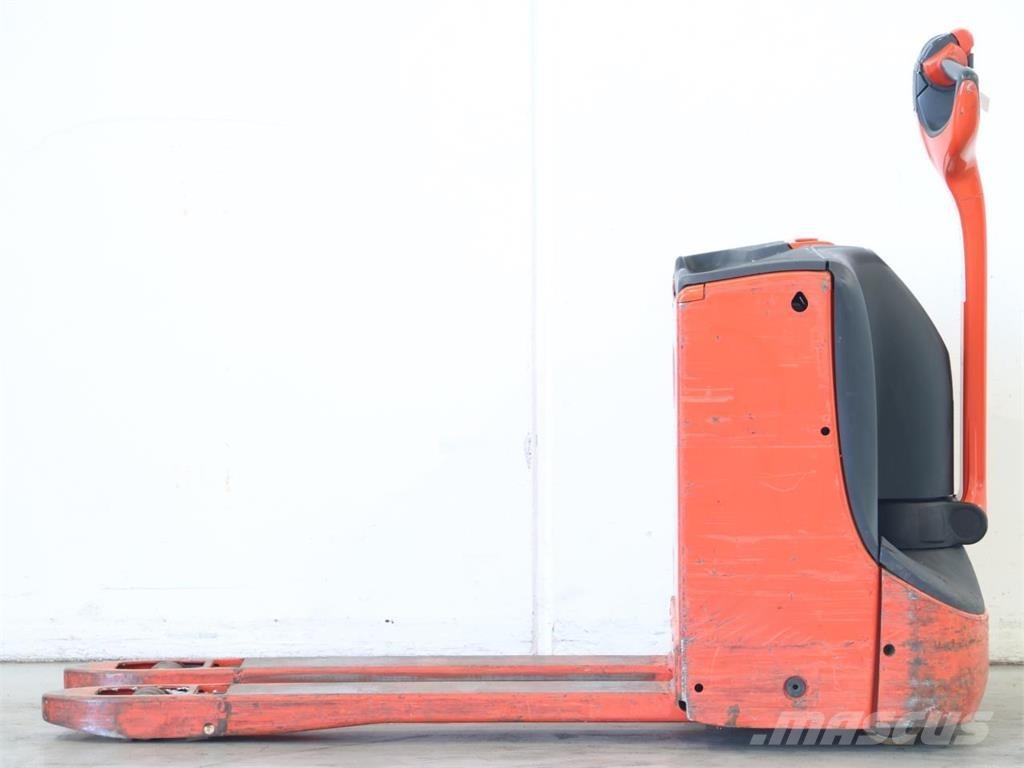 Linde T16/1152 Gerbeur accompagnant