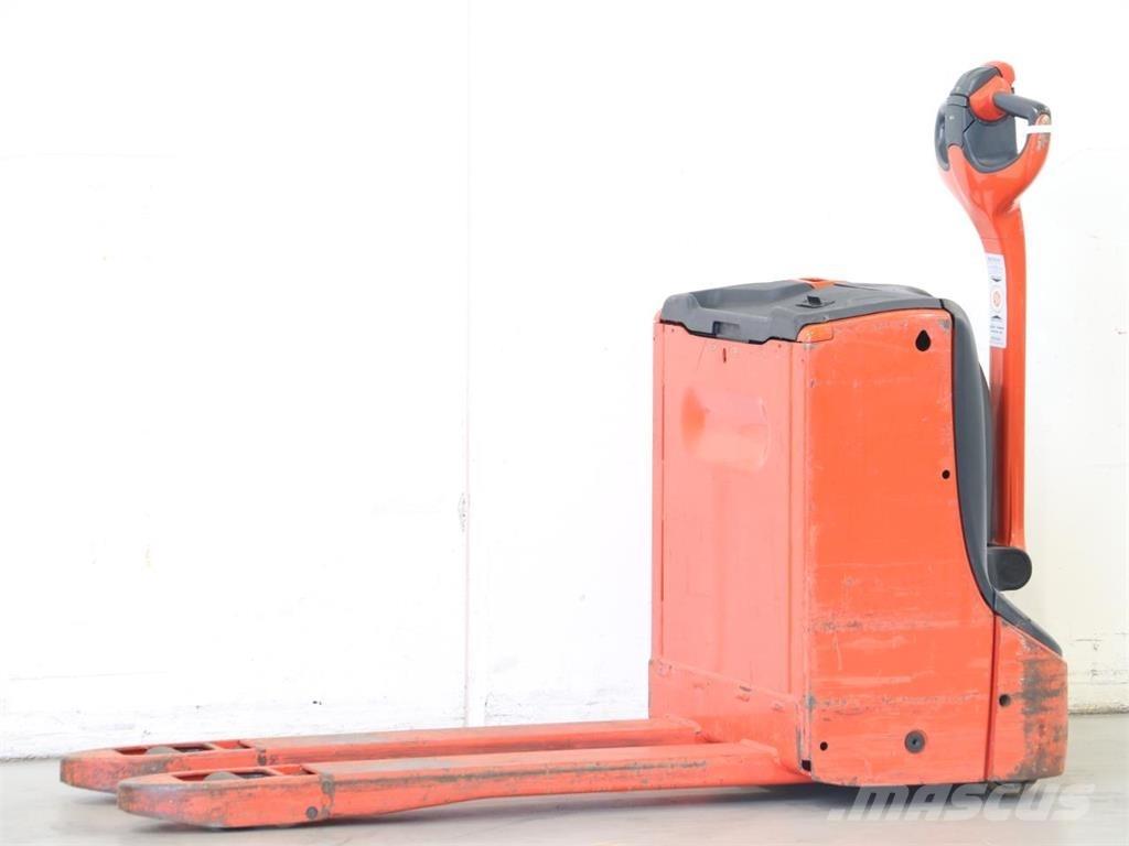 Linde T16/1152 Gerbeur accompagnant