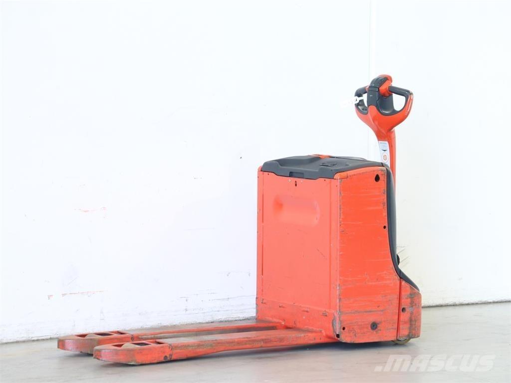 Linde T16/1152 Gerbeur accompagnant