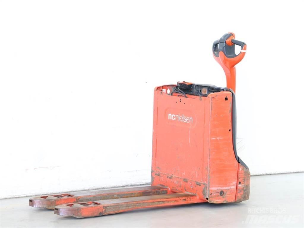 Linde T16/1152 Gerbeur accompagnant