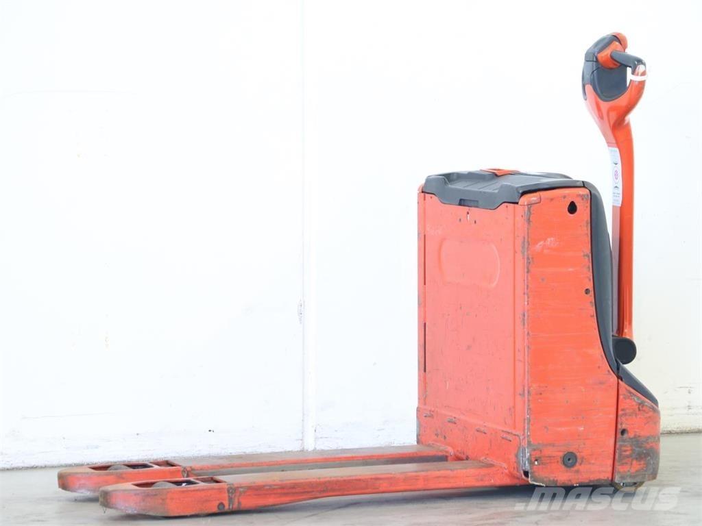 Linde T16/1152 Gerbeur accompagnant