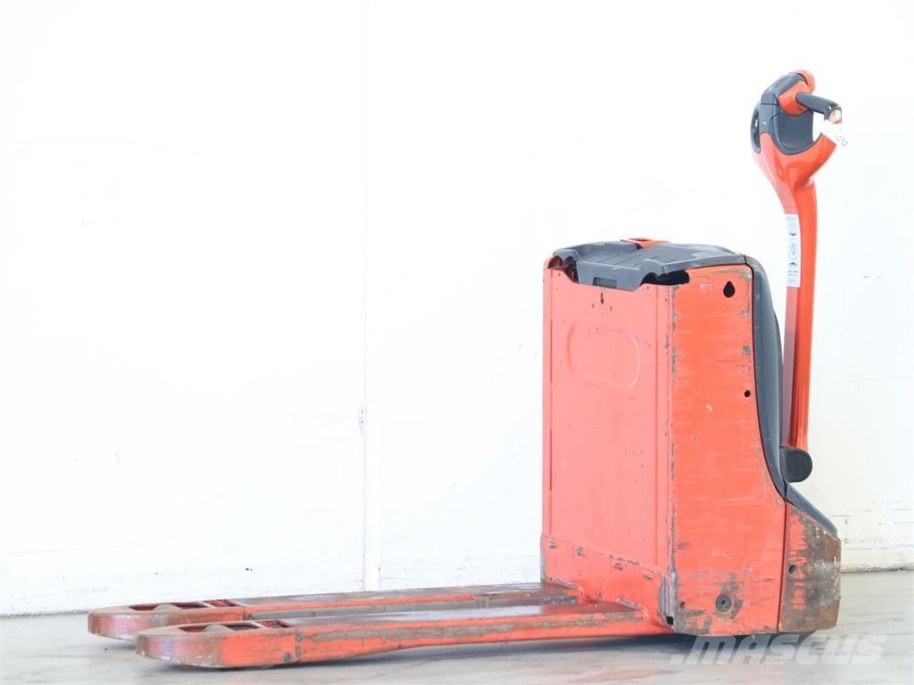 Linde T16/1152 Gerbeur accompagnant